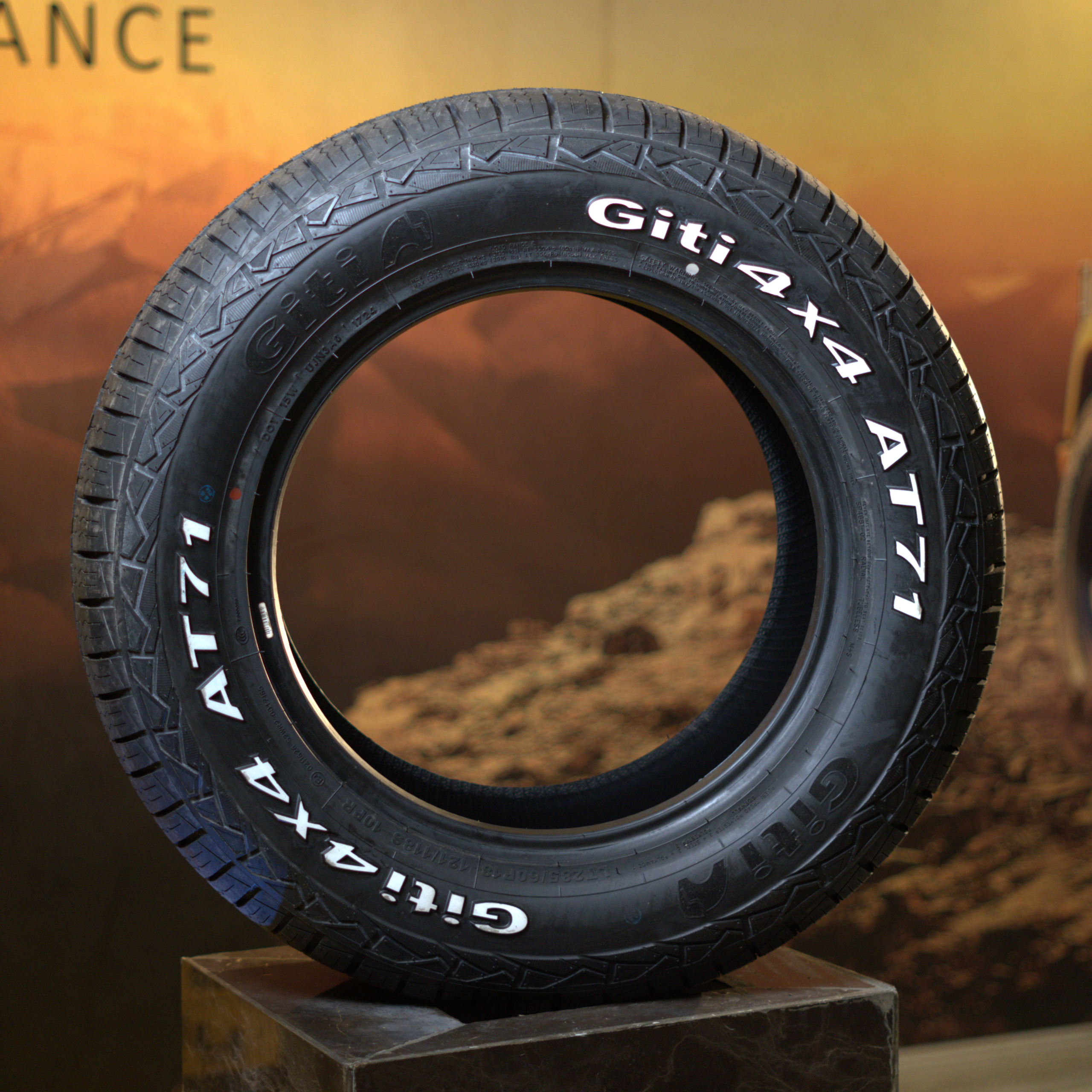 لاستیک جی تی مدل Giti 4x4 AT71 سایز 285/50R20 - تصویر 2